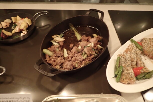 牛肉と青梗菜のガーリック炒め